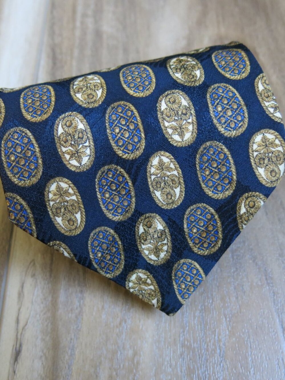 Valentino Cravatte Multi Color Floral Print 100% Silk Men's Neck Tie